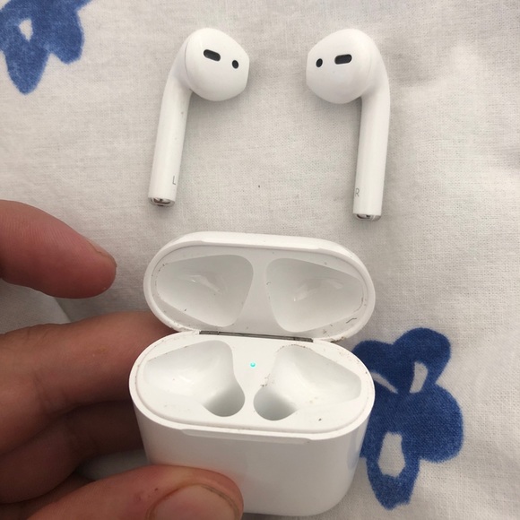 Apple Airpods